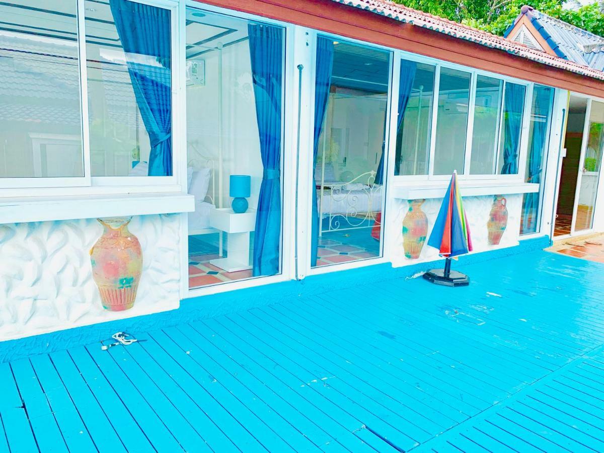 Bangrak Pier Samui Resort Bagian luar foto