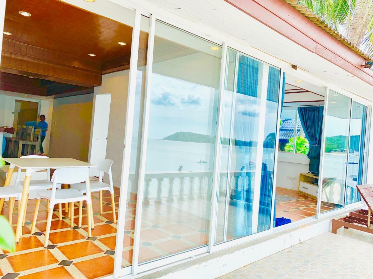 Bangrak Pier Samui Resort Bagian luar foto